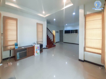 *****ทาวน์เฮ้าส์มือสองย่านนนทบุรี ม.ดรีมเพลส กาญจนาภิเษก #หลังมุม เนื้อที่กว้างขวางถึง 28.5 ตร.ว. ฟังก์ชัน 2 ห้องนอน 2 ห้องน้ำ 1 ที่จอดรถ แถมฟรี! 2 เครื่องปรับอากาศ และ 2 เครื่องทำน้ำอุ่น บนทำเลแห่งการเดินทาง เชื่อมต่อหลายเส้นทาง ใกล้ทางด่วน "ศรีรัช" จองเลย!...